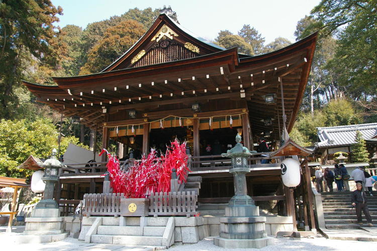 日牟禮八幡宮