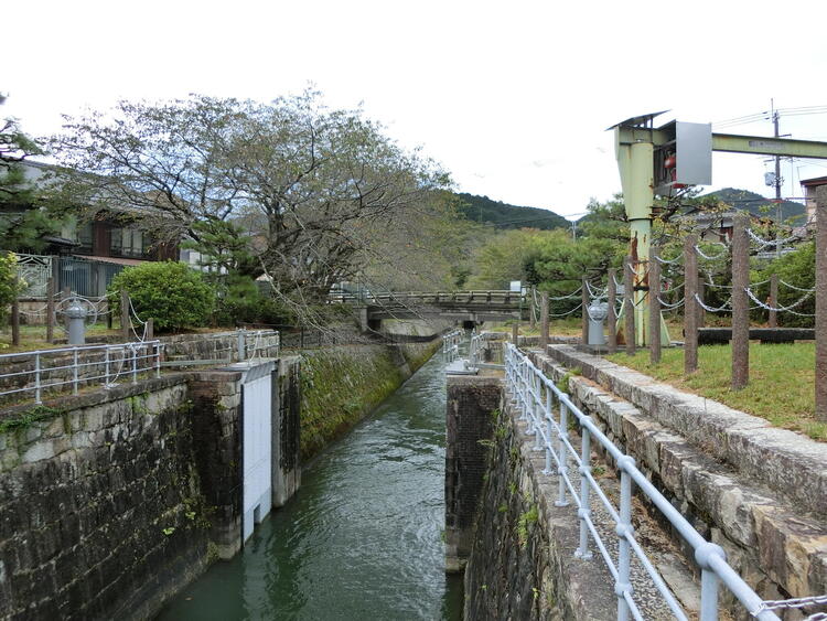 びわ湖疏水船　門