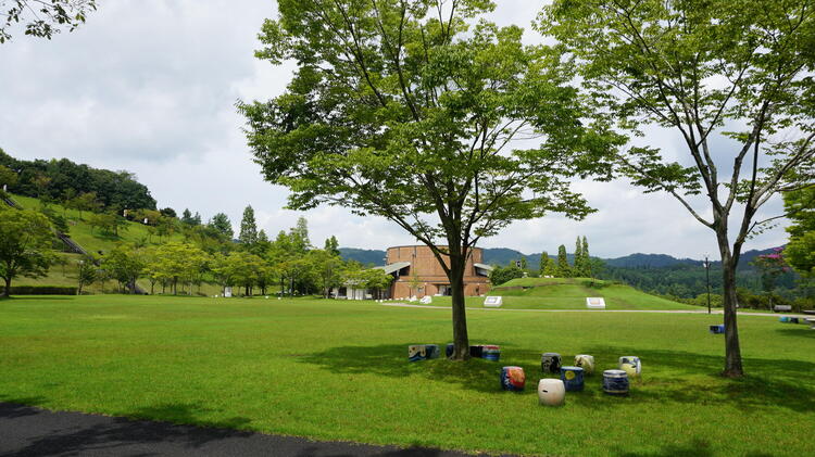 陶芸の森　太陽の広場