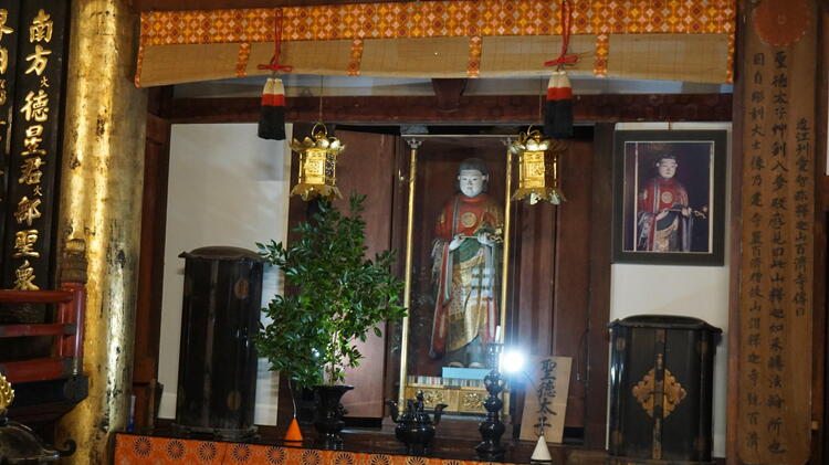 百済寺　聖徳太子考養像