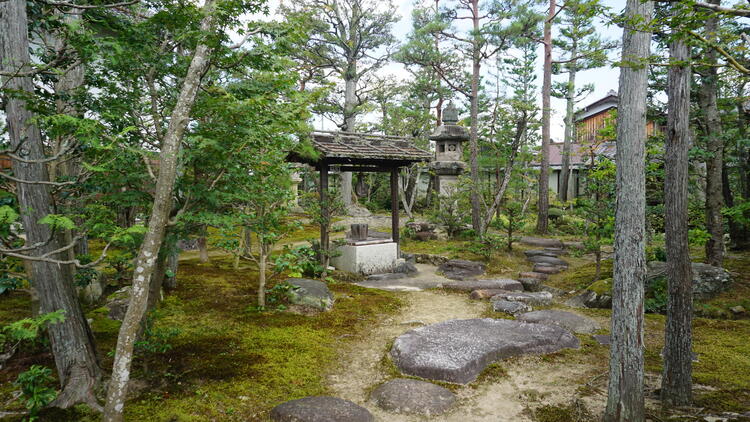 外村宇兵衛邸　庭園