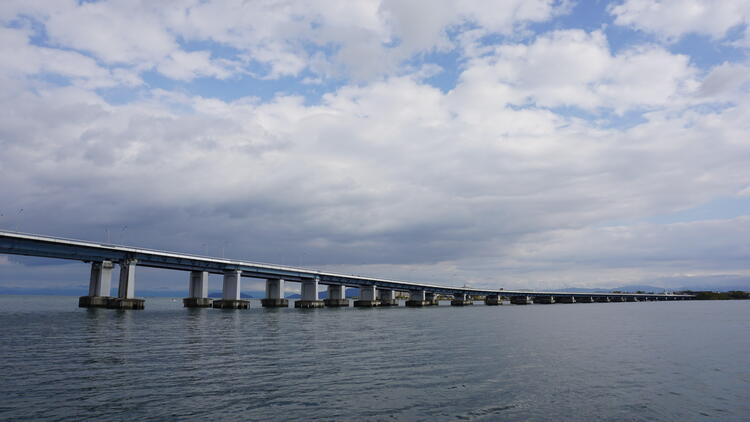 琵琶湖浪漫クルーズ　琵琶湖大橋