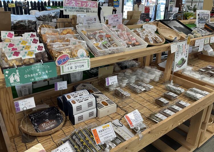 道の駅　浅井三姉妹の郷　特産品直売コーナー2