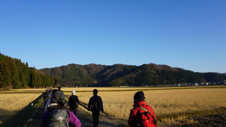 01登山口へ.JPG