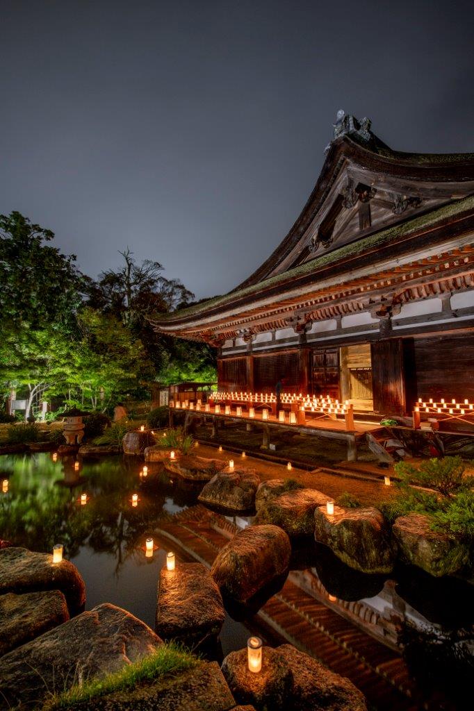 国宝　善水寺　千灯会
