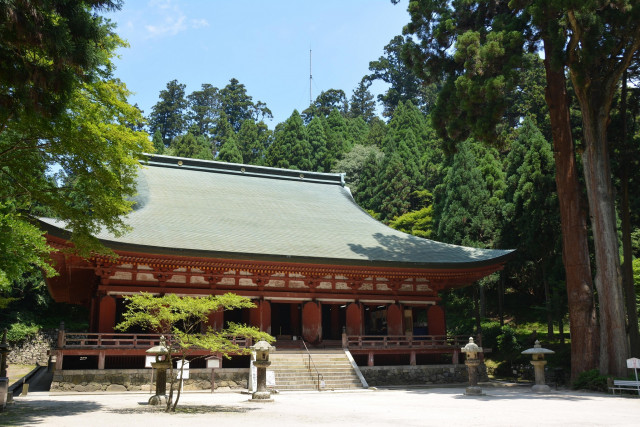 比叡山延暦寺 西塔釈迦堂 秘仏本尊釈迦如来像特別御開帳 滋賀県観光情報 公式観光サイト 滋賀 びわ湖のすべてがわかる