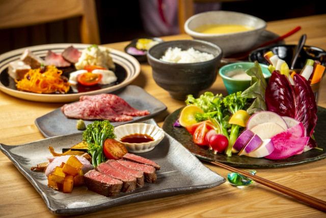 近江牛と近江野菜 漣 Grill Sazanami 滋賀県観光情報 公式観光サイト 滋賀 びわ湖のすべてがわかる 近江牛と近江野菜 漣 Grill Sazanami 滋賀県観光情報 公式観光サイト 滋賀 びわ湖のすべてがわかる